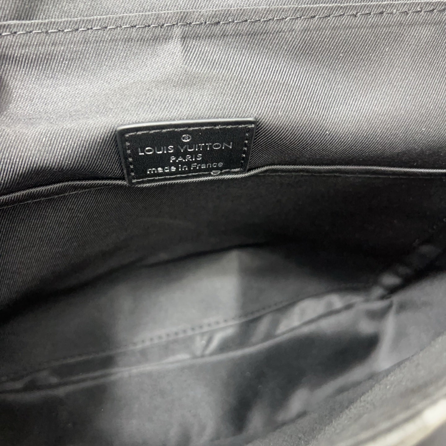 LV Checker blk bag | Unisex